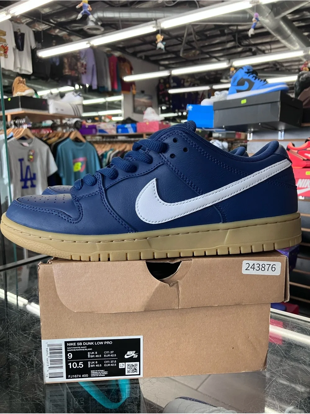 Nike SB Dunk Low Navy Gum Size 9